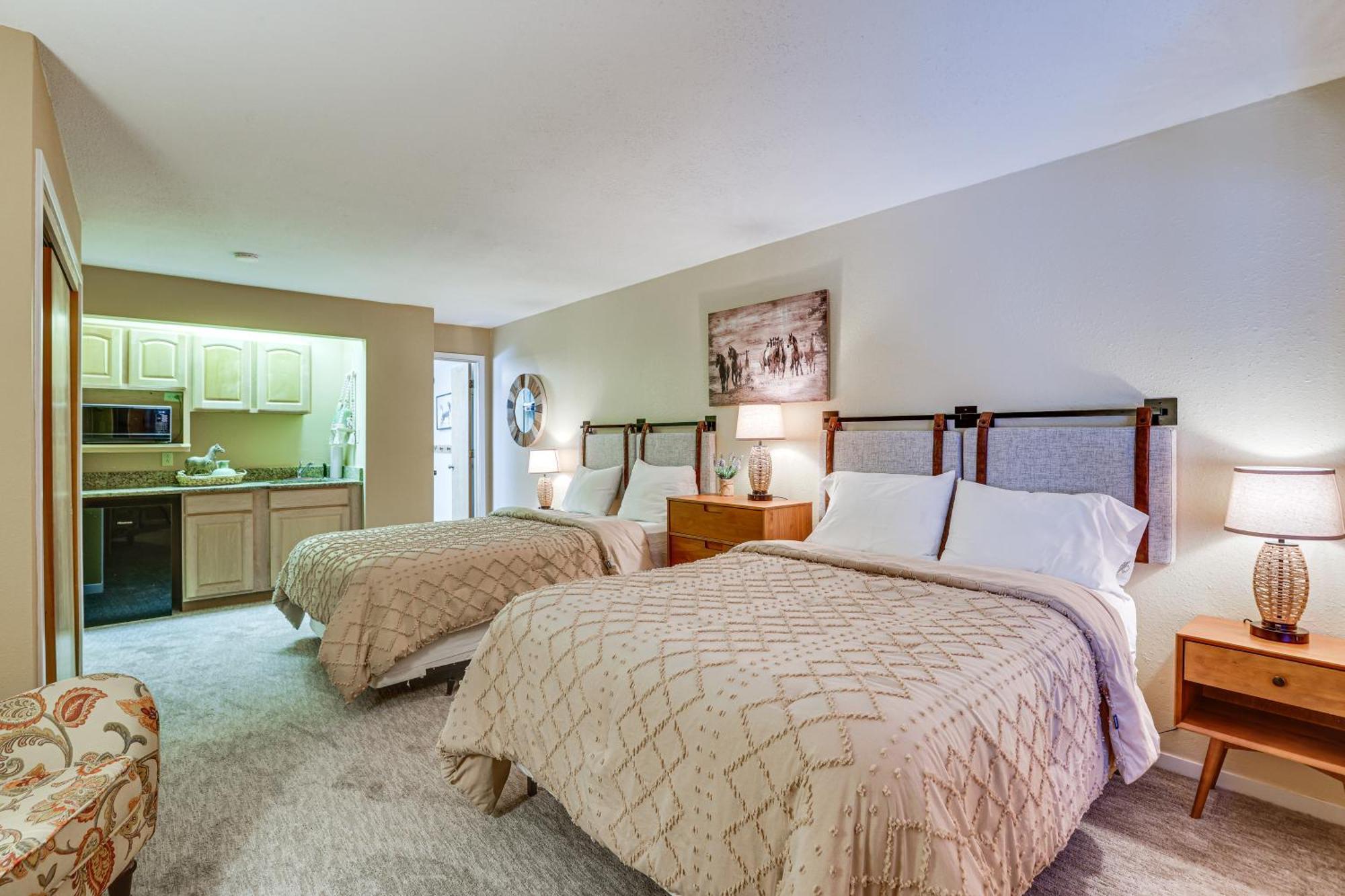 Snowdogs Breck Condo With Fireplace Walk To Lifts 브레켄리지 외부 사진