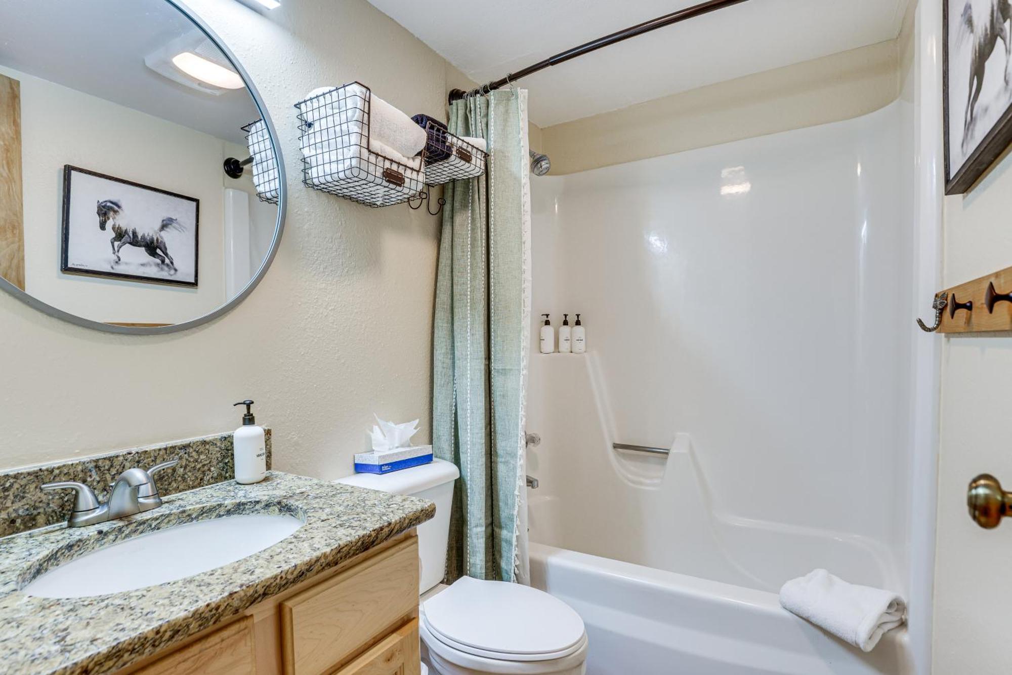 Snowdogs Breck Condo With Fireplace Walk To Lifts 브레켄리지 외부 사진
