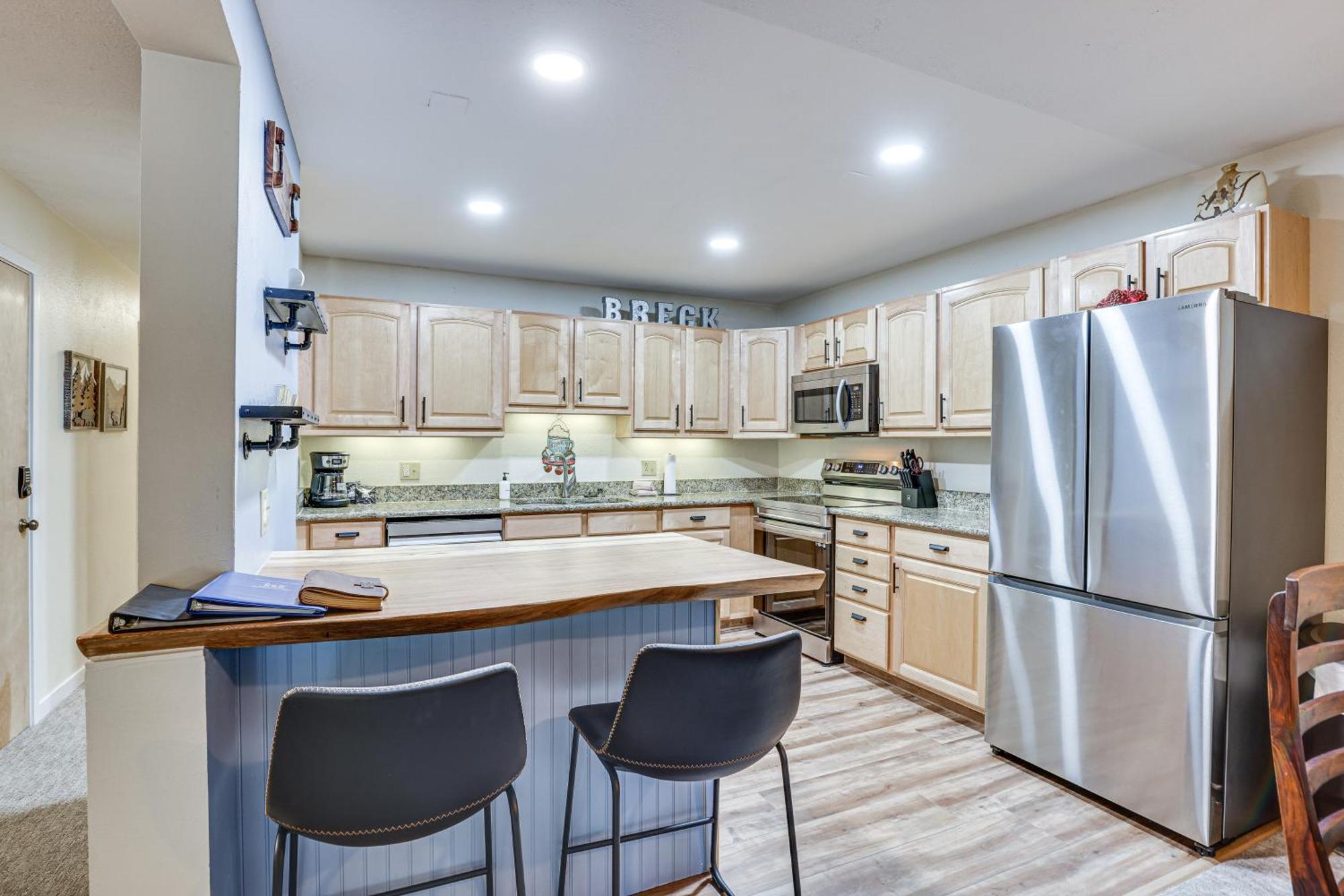 Snowdogs Breck Condo With Fireplace Walk To Lifts 브레켄리지 외부 사진